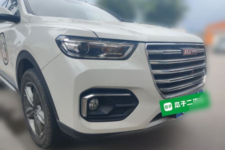 Used Haval H4 2018 Red-Label 1.5 GDIT DCT Fashion Edition Front Right 45 Deg