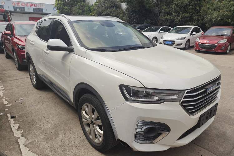 Used Haval H4 2018 Blue Label 1.5 GDIT DCT Fashion Edition Front Right 45 Deg