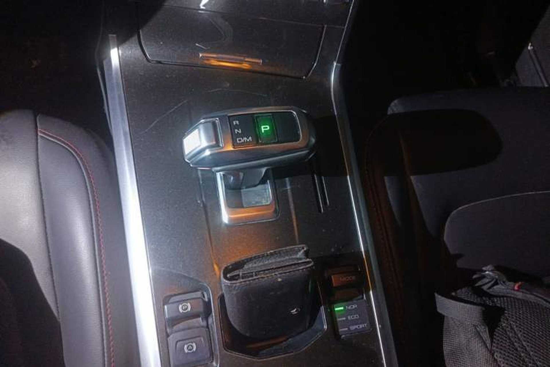 Used Haval H4 2018 Blue Label 1.3 GDIT DCT Fashion Edition Gear Lever