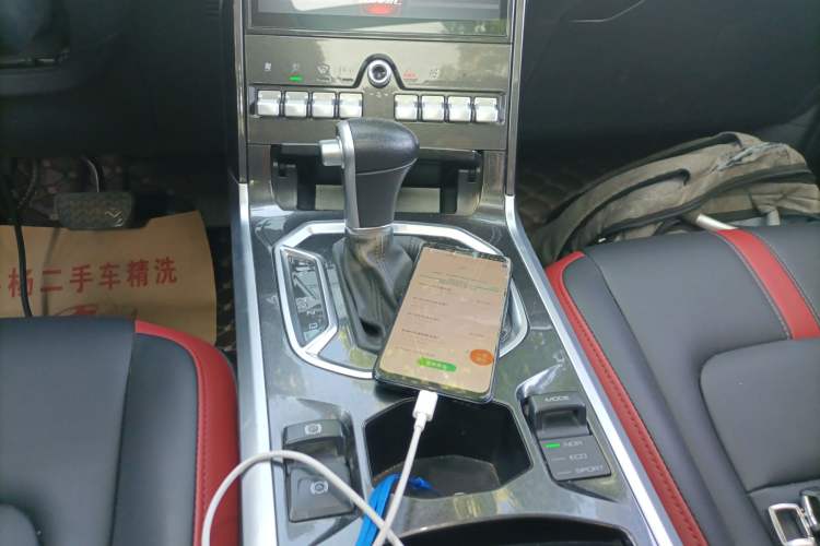 Used Haval H4 2018 Red-Label 1.5 GDIT DCT Fashion Edition Gear Lever