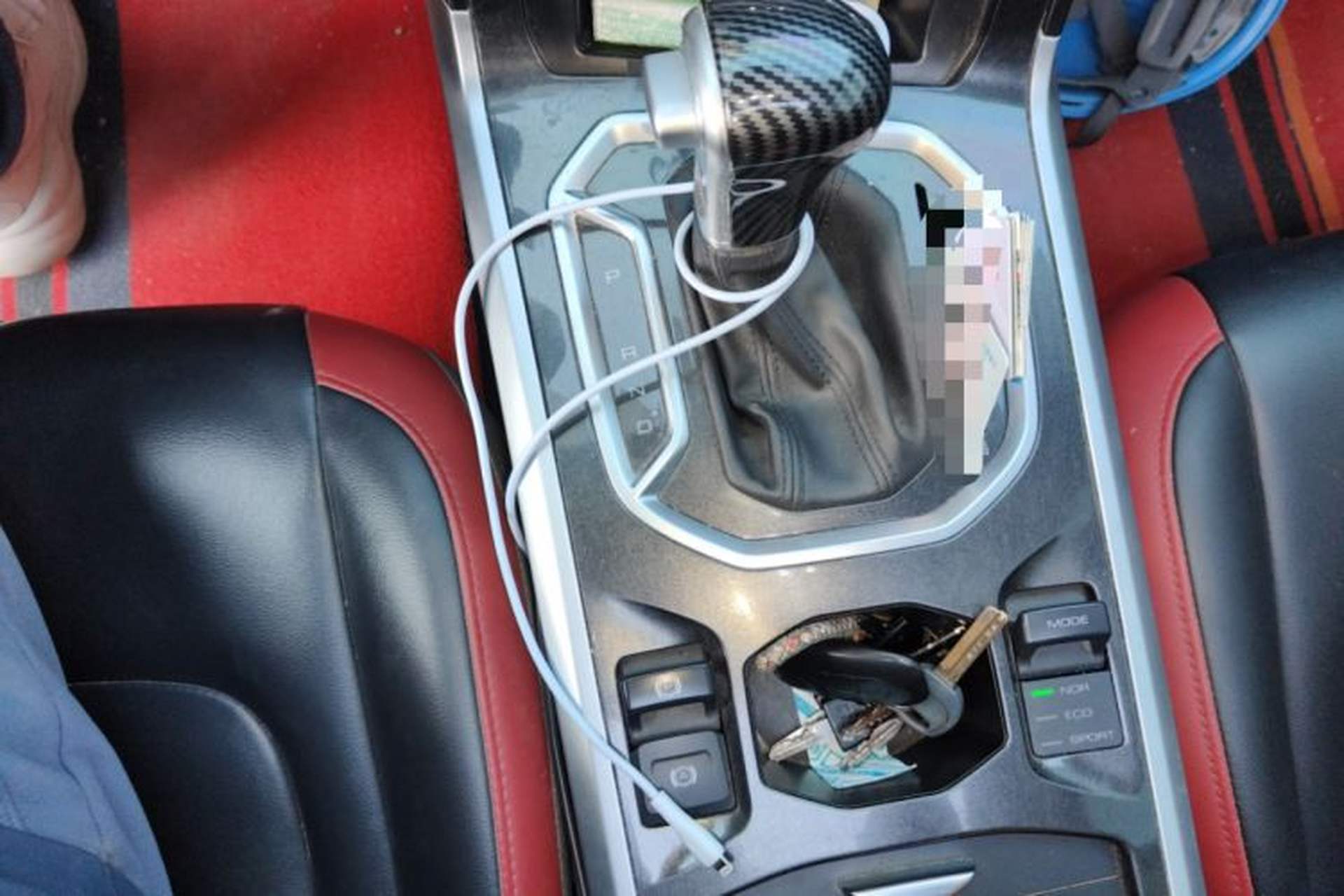 Used Haval H4 2018 Red-Label 1.5 GDIT DCT Fashion Edition Gear Lever