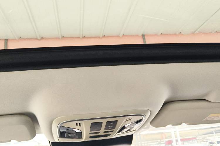 Used Haval H4 2018 Red-Label 1.5 GDIT DCT Fashion Edition Headliner