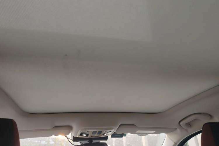 Used Haval H4 2018 Blue Label 1.5 GDIT DCT Fashion Edition Headliner