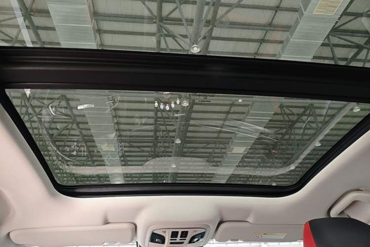Used Haval H4 2018 Red-Label 1.5 GDIT DCT Fashion Edition Headliner