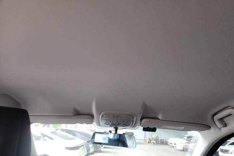 Used Haval H4 2018 Red-Label 1.3 GDIT DCT Fashion Edition Headliner