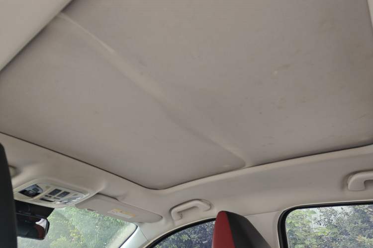 Used Haval H4 2018 Blue Label 1.5 GDIT DCT Fashion Edition Headliner