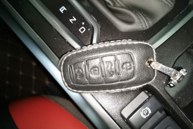 Used Haval H4 2018 Red-Label 1.5 GDIT DCT Fashion Edition Interior 1
