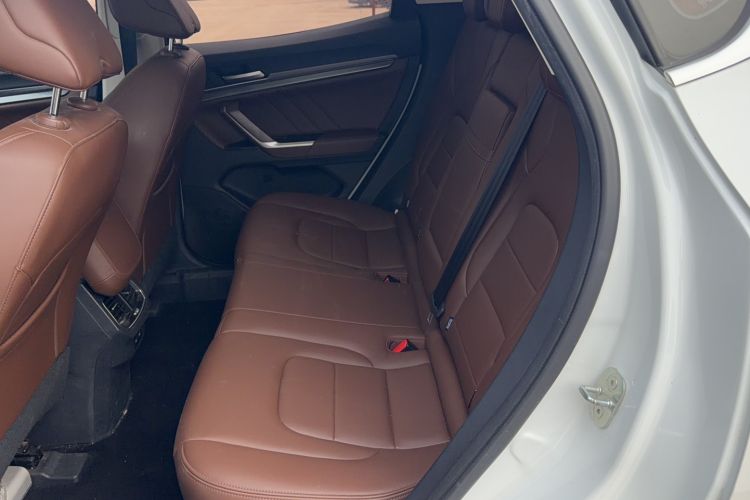 Used Haval H4 2018 Blue Label 1.5 GDIT DCT Fashion Edition Interior 1
