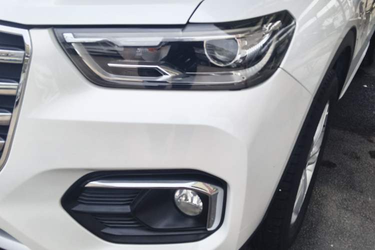 Used Haval H4 2018 Red-Label 1.5 GDIT DCT Fashion Edition Left Front Headlight