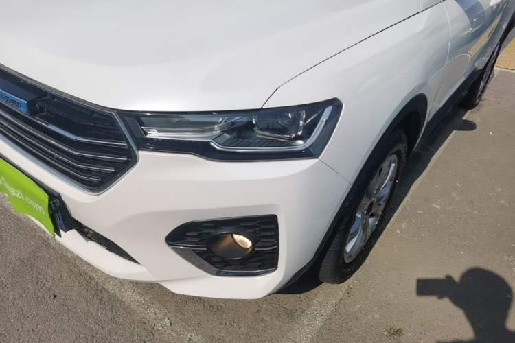 Used Haval H4 2018 Blue Label 1.5 GDIT DCT Fashion Edition Left Front Headlight