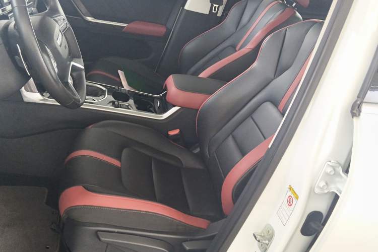 Used Haval H4 2018 Red-Label 1.5 GDIT DCT Fashion Edition Left Front Seat
