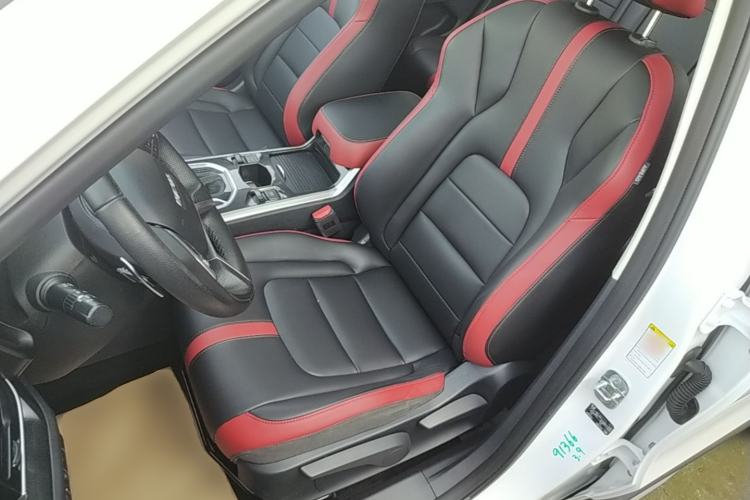 Used Haval H4 2018 Red-Label 1.5 GDIT DCT Fashion Edition Left Front Seat