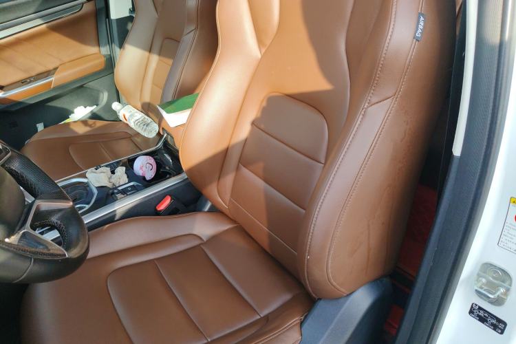 Used Haval H4 2018 Red-Label 1.5 GDIT DCT Fashion Edition Left Front Seat