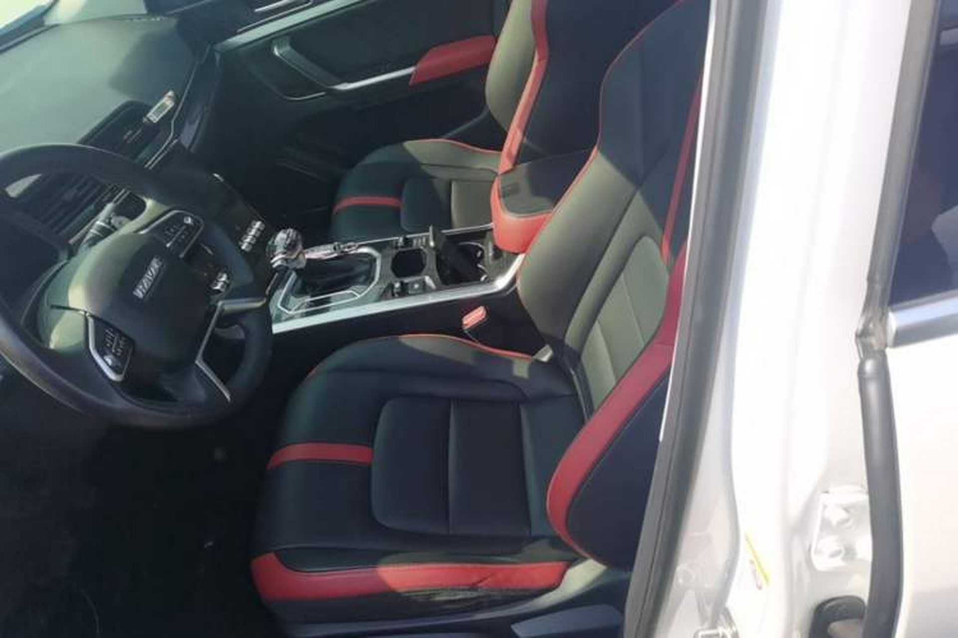 Used Haval H4 2018 Blue Label 1.5 GDIT DCT Fashion Edition Left Front Seat