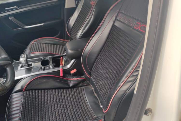 Used Haval H4 2018 Blue Label 1.3 GDIT DCT Fashion Edition Left Front Seat
