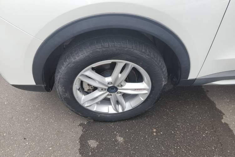 Used Haval H4 2018 Red-Label 1.5 GDIT DCT Fashion Edition Left Front Wheel Hub