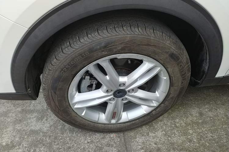 Used Haval H4 2018 Red-Label 1.5 GDIT DCT Fashion Edition Left Front Wheel Hub