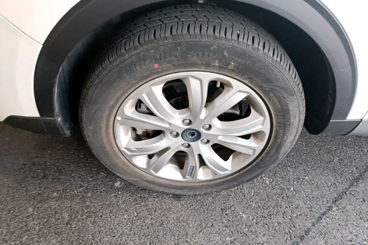 Used Haval H4 2018 Blue Label 1.5 GDIT DCT Fashion Edition Left Front Wheel Hub
