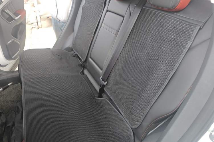 Used Haval H4 2018 Blue Label 1.5 GDIT DCT Fashion Edition Left Rear Seat