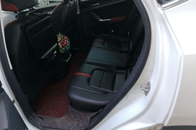 Used Haval H4 2018 Red-Label 1.5 GDIT DCT Fashion Edition Left Rear Seat