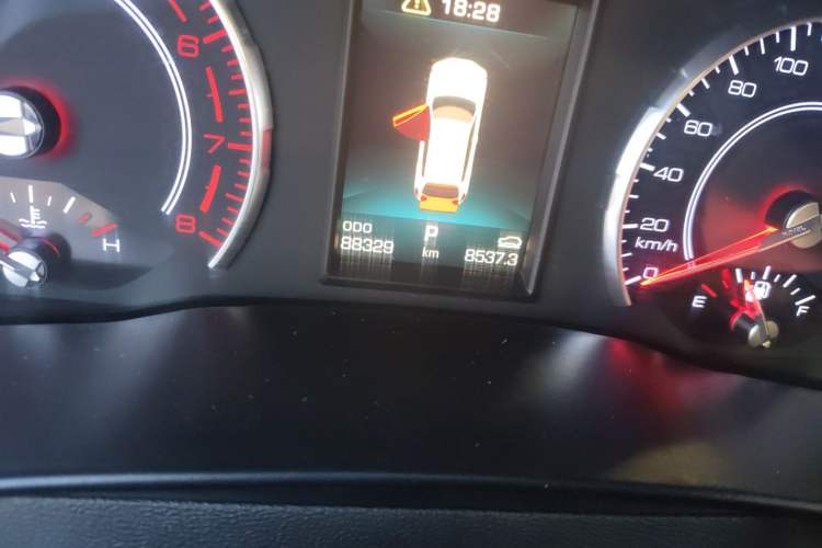 Used Haval H4 2018 Blue Label 1.5 GDIT DCT Fashion Edition Odometer Close Up