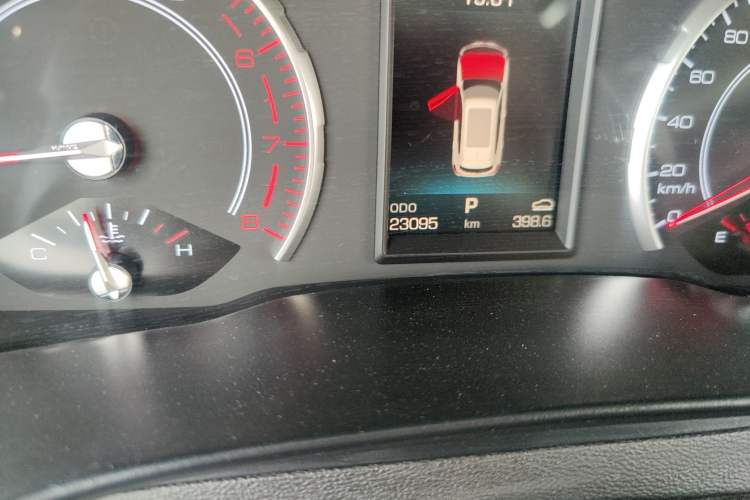 Used Haval H4 2018 Red-Label 1.5 GDIT DCT Fashion Edition Odometer Close Up