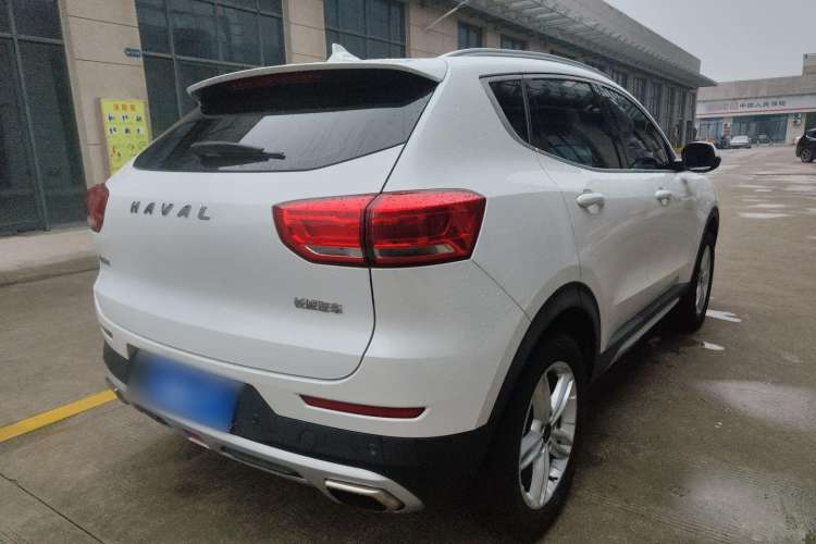 Used Haval H4 2018 Red-Label 1.5 GDIT DCT Fashion Edition Rear Right 45 Deg