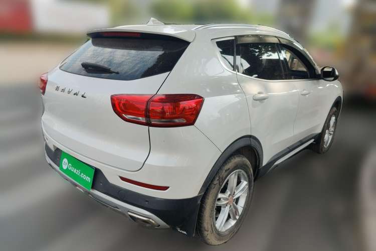 Used Haval H4 2018 Red-Label 1.5 GDIT DCT Fashion Edition Rear Right 45 Deg