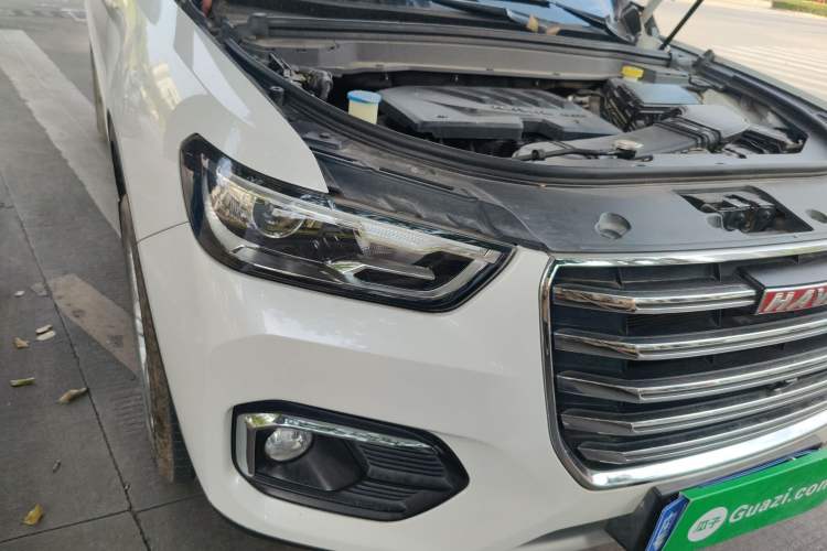 Used Haval H4 2018 Red-Label 1.5 GDIT DCT Fashion Edition Right Front Headlight