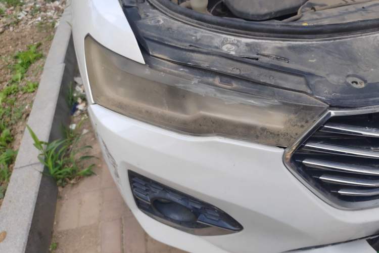 Used Haval H4 2018 Blue Label 1.3 GDIT DCT Fashion Edition Right Front Headlight