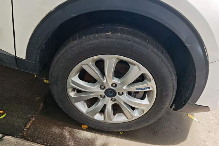 Used Haval H4 2018 Blue Label 1.5 GDIT DCT Fashion Edition Right Front Wheel Hub