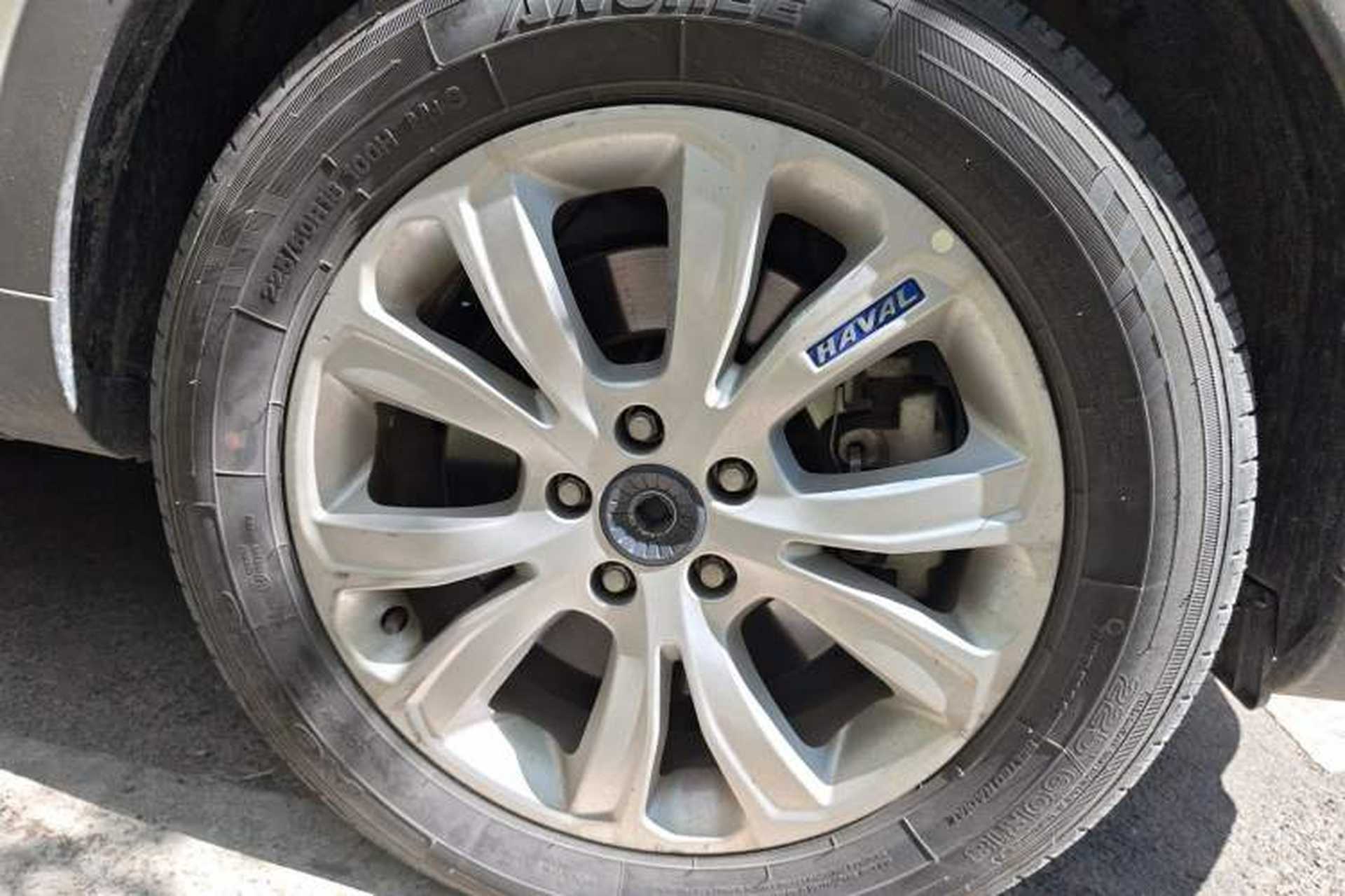 Used Haval H4 2018 Blue Label 1.5 GDIT DCT Fashion Edition Right Front Wheel Hub