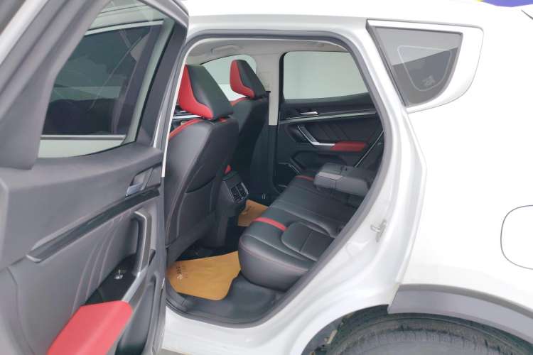 Used Haval H4 2018 Blue Label 1.5 GDIT DCT Fashion Edition Right Rear Seat