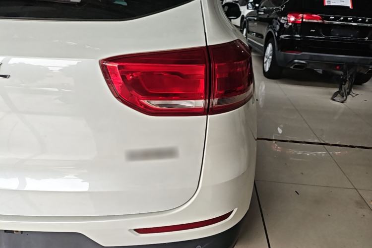 Used Haval H4 2018 Red-Label 1.5 GDIT DCT Fashion Edition Right Rear Taillight