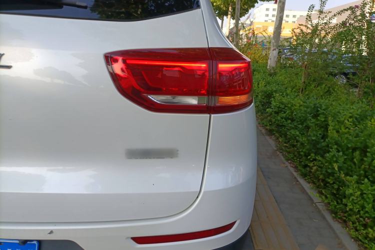 Used Haval H4 2018 Red-Label 1.5 GDIT DCT Fashion Edition Right Rear Taillight