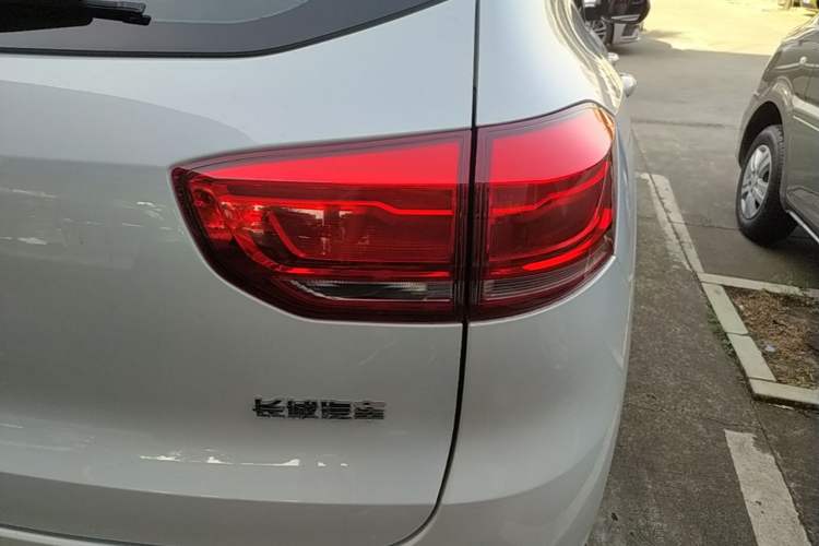 Used Haval H4 2018 Red-Label 1.5 GDIT DCT Fashion Edition Right Rear Taillight