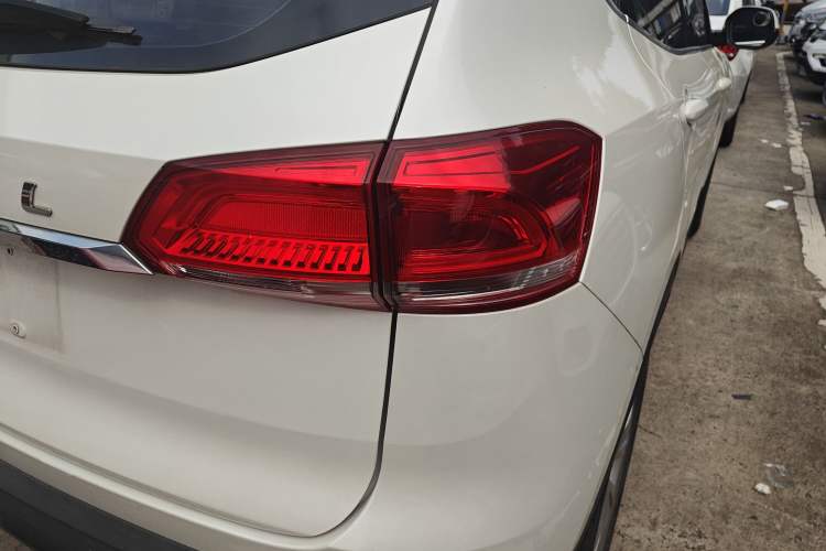 Used Haval H4 2018 Blue Label 1.5 GDIT DCT Fashion Edition Right Rear Taillight