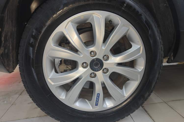 Used Haval H4 2018 Blue Label 1.5 GDIT DCT Fashion Edition Right Rear Wheel Hub