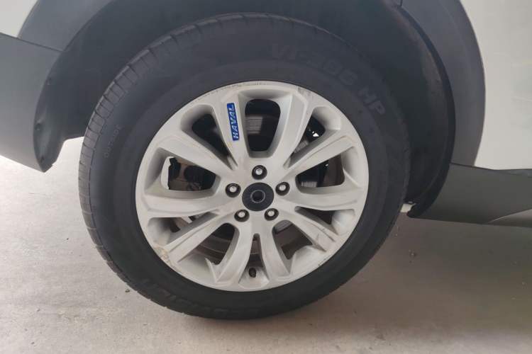 Used Haval H4 2018 Blue Label 1.5 GDIT DCT Fashion Edition Right Rear Wheel Hub