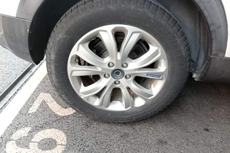 Used Haval H4 2018 Blue Label 1.5 GDIT DCT Fashion Edition Right Rear Wheel Hub