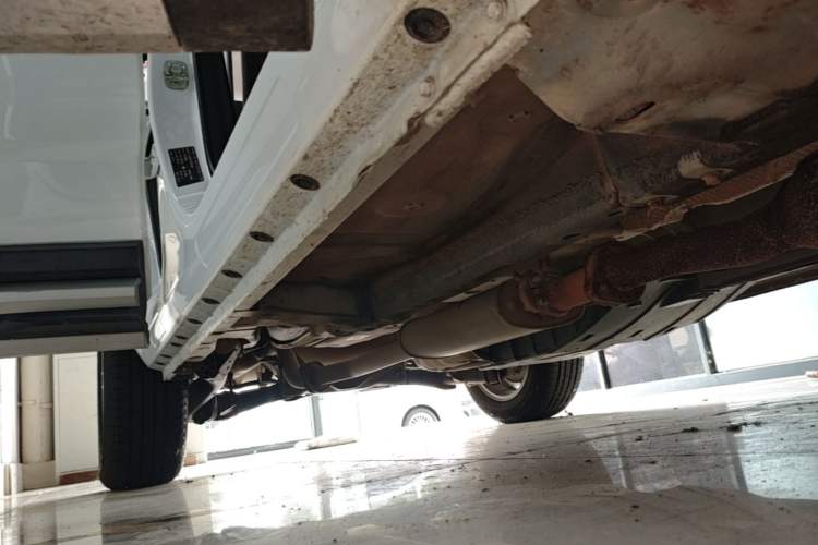Used Haval H4 2018 Red-Label 1.5 GDIT DCT Fashion Edition Right Side Sill
