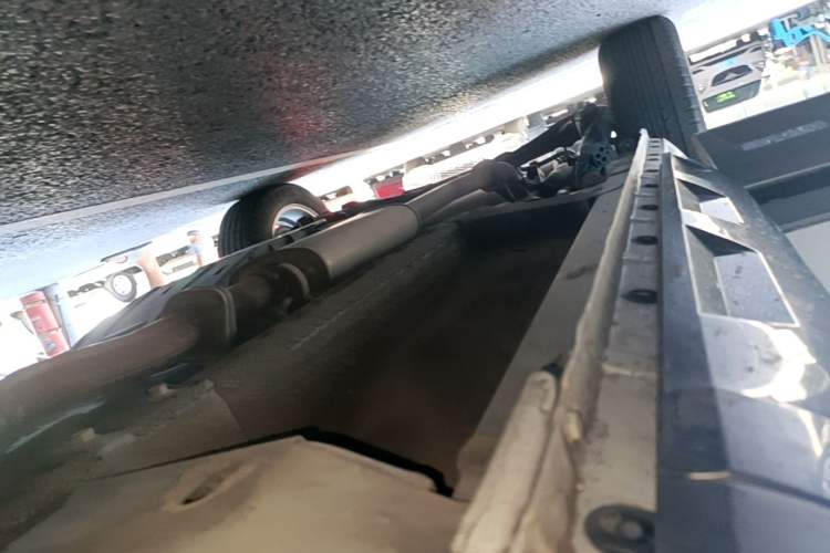 Used Haval H4 2018 Blue Label 1.5 GDIT DCT Fashion Edition Right Side Sill