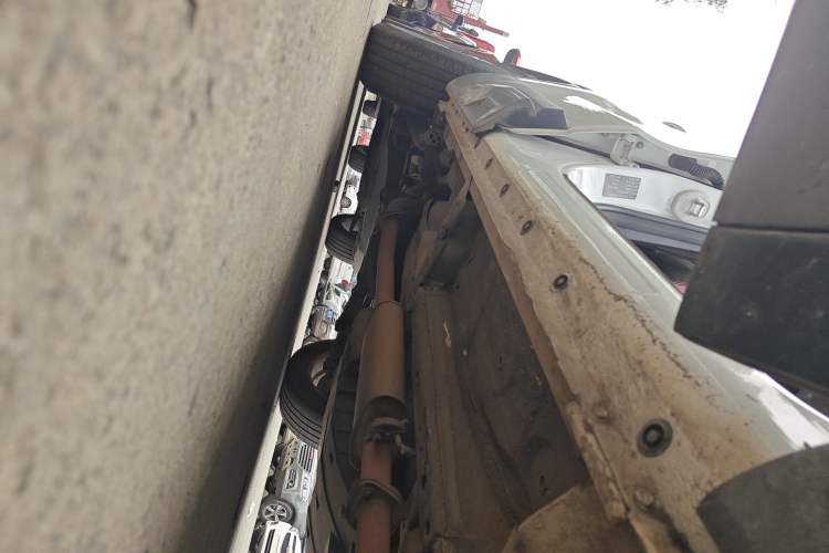 Used Haval H4 2018 Blue Label 1.5 GDIT DCT Fashion Edition Right Side Sill