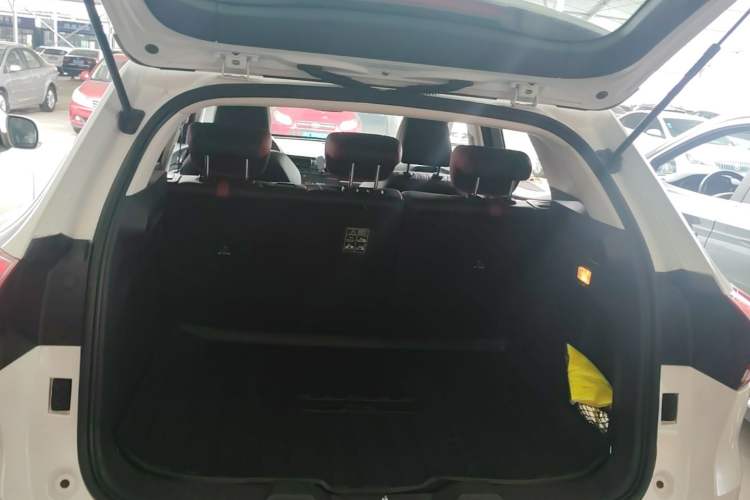 Used Haval H4 2018 Red-Label 1.5 GDIT DCT Fashion Edition Trunk