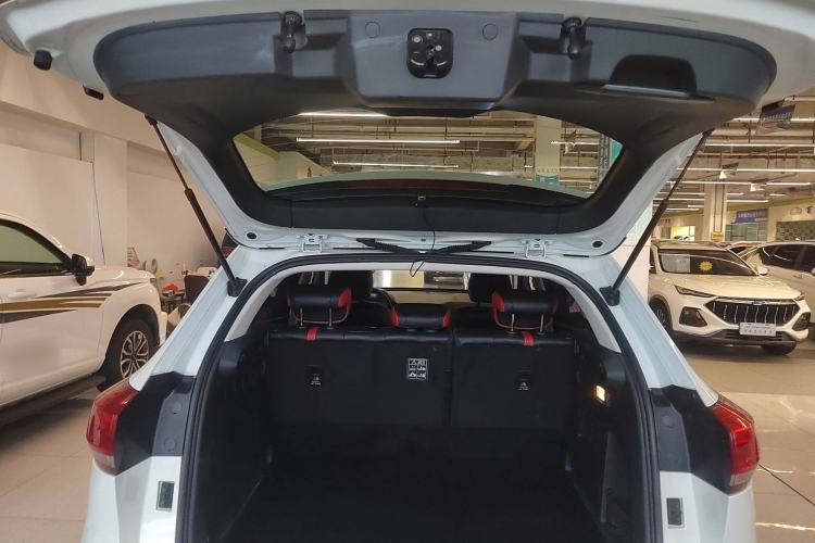 Used Haval H4 2018 Red-Label 1.5 GDIT DCT Fashion Edition Trunk