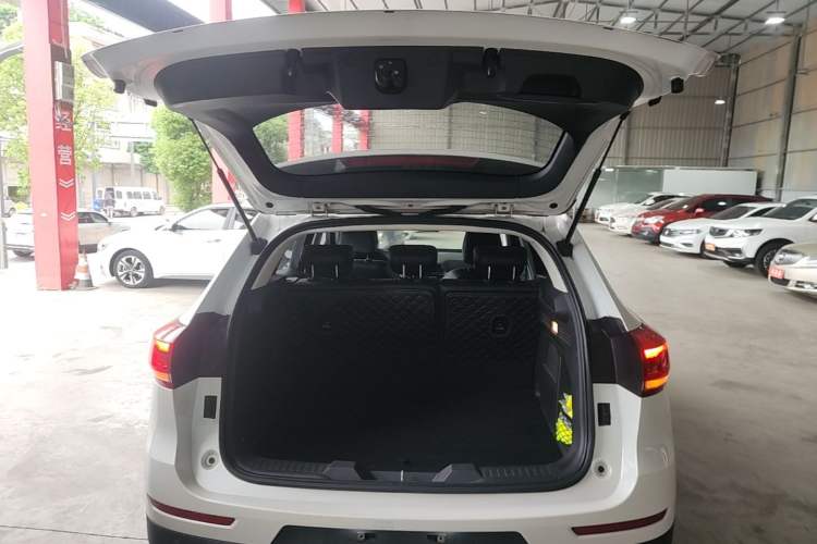 Used Haval H4 2018 Red-Label 1.3 GDIT DCT Fashion Edition Trunk