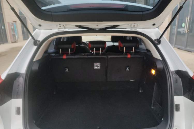 Used Haval H4 2018 Red-Label 1.5 GDIT DCT Fashion Edition Trunk
