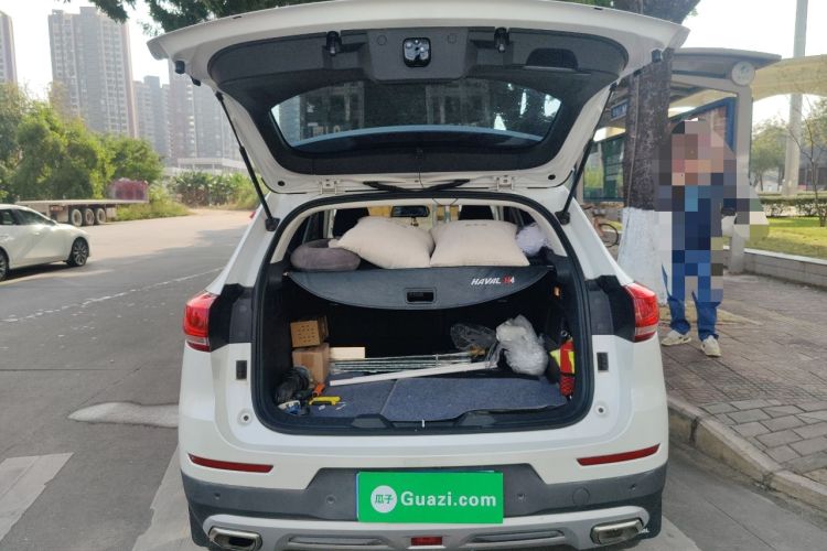 Used Haval H4 2018 Red-Label 1.5 GDIT DCT Fashion Edition Trunk