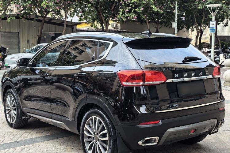 Used Haval H4 2019 1.5 GDIT DCT Ultra-Luxury Smart Connectivity Model China VI Standard Exterior 3