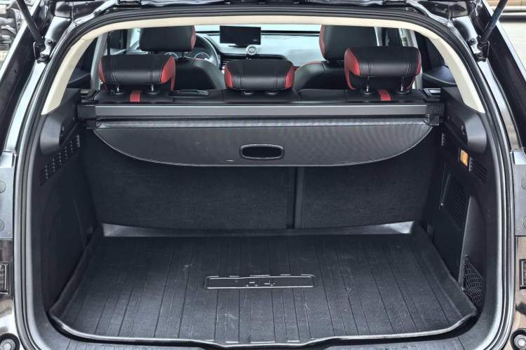 Used Haval H4 2019 1.5 GDIT DCT Ultra-Luxury Smart Connectivity Model China VI Standard Interior 5
